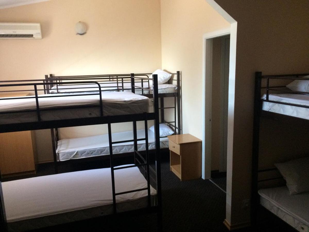 Hostel Kryvyj Rih Exteriör bild